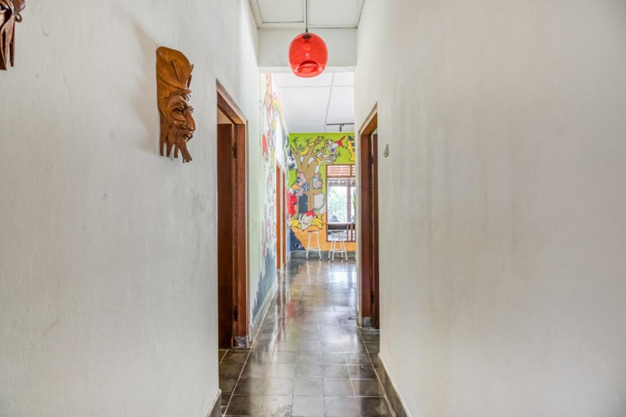 Reddoorz Hostel @ Kotagede Yogyakarta Esterno foto